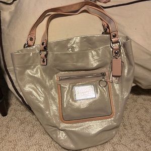BRAND NEW!! Pink/Silver Bucket Tote Bag